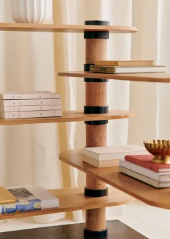 Sezane Bibliothèque D'angle Italienne Vintage- La Sélection Vintage