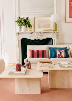 Sezane Coussin Rayures Velours - Petit Modèle- Les Tissus
