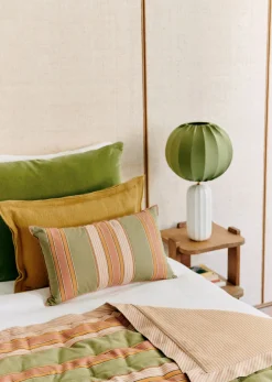 Sezane Coussin Velours Édition -  Grand Modèle- Les Tissus