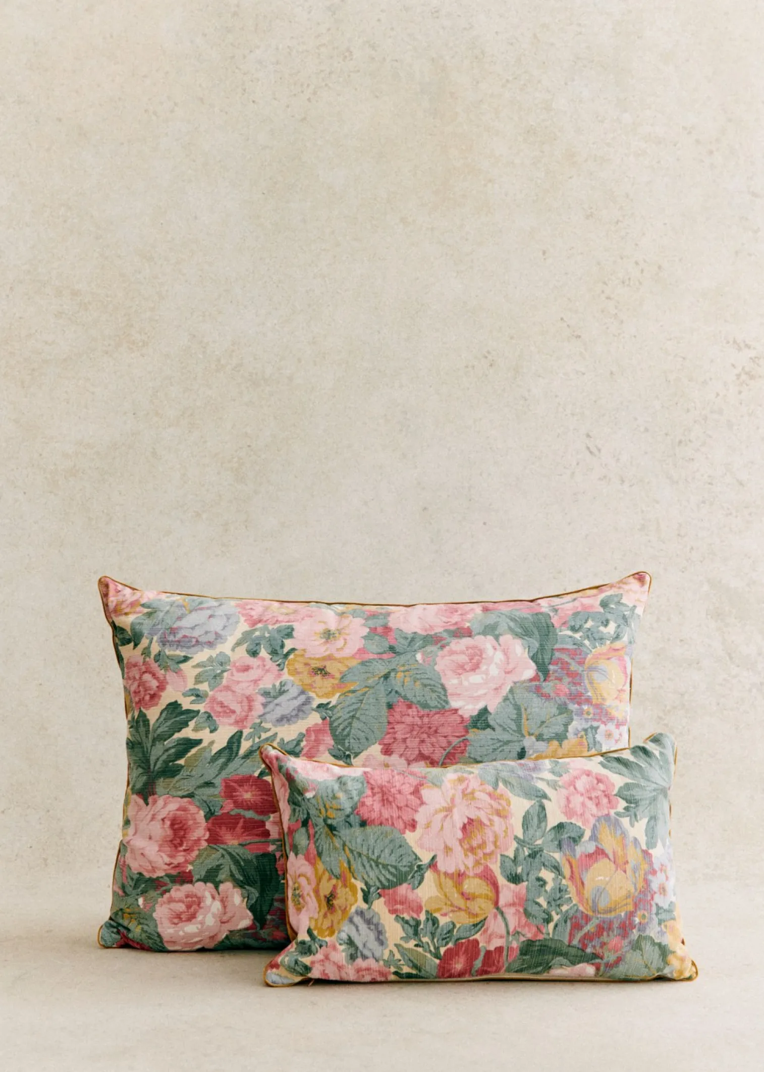 Sezane Coussin Vintage - Petit Modèle- Les Tissus