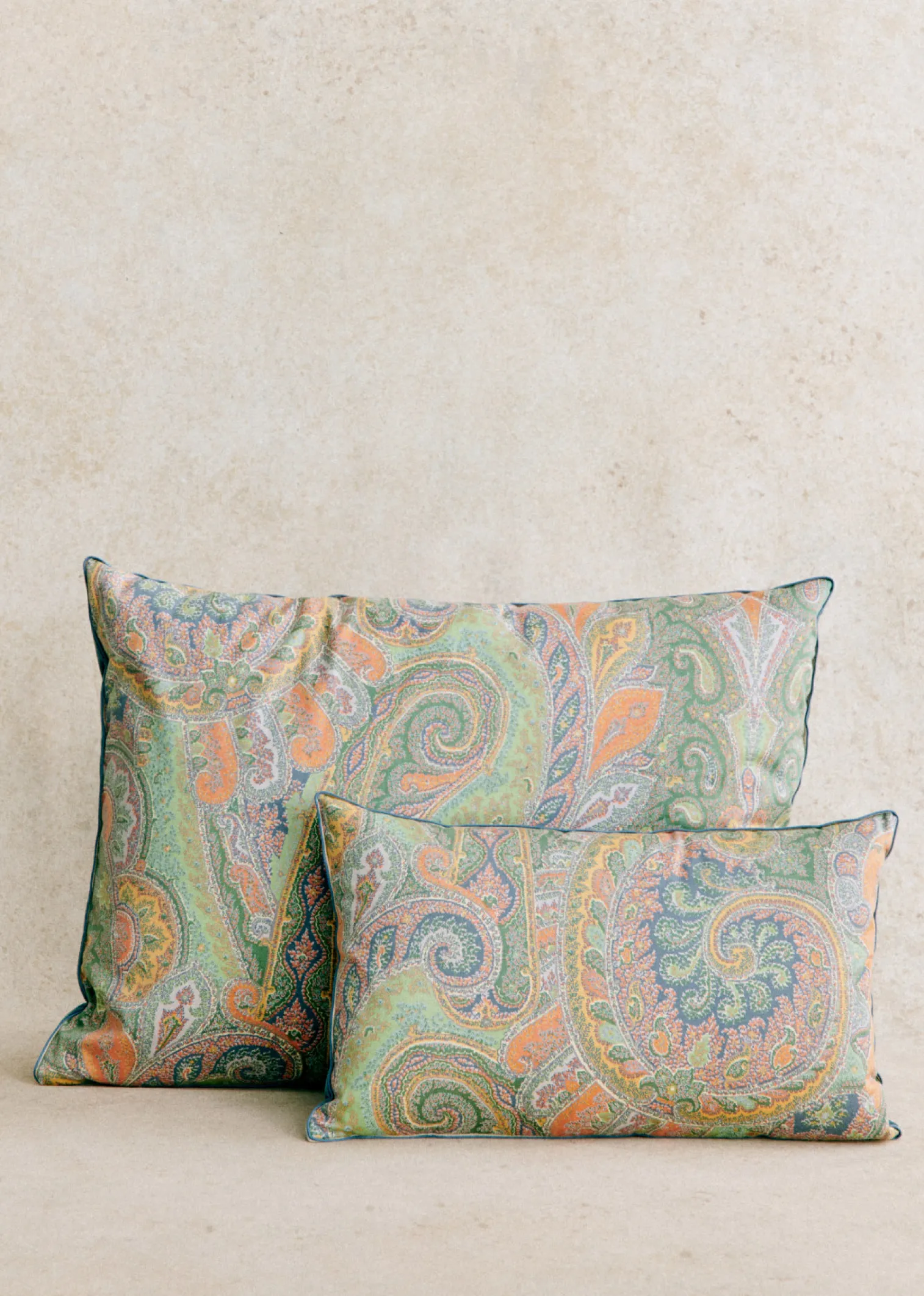 Sezane Coussin Vintage - Très Grand Modèle- La Sélection Vintage