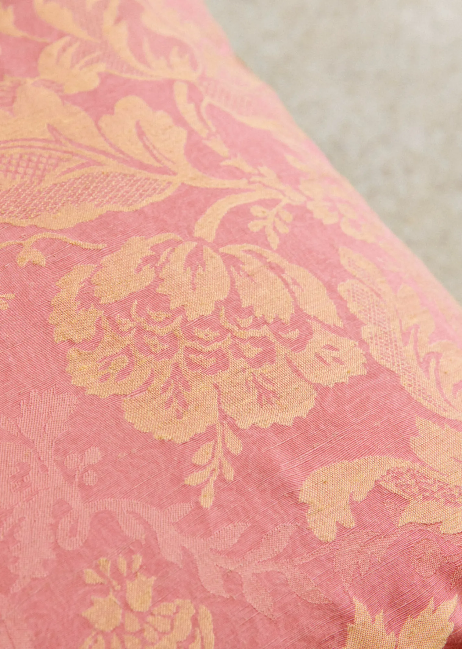Sezane Coussin Vintage - Très Grand Modèle- La Sélection Vintage