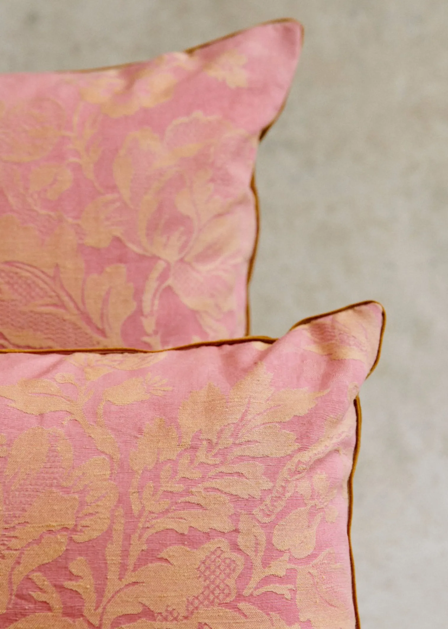 Sezane Coussin Vintage - Très Grand Modèle- La Sélection Vintage