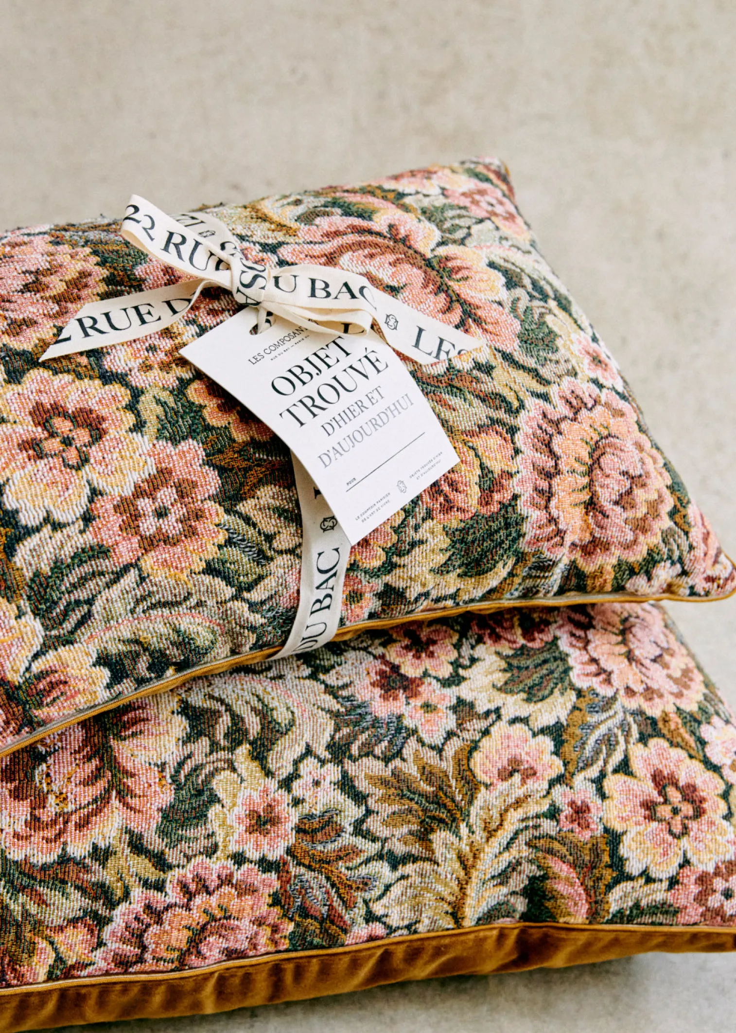 Sezane Coussin Vintage - Très Grand Modèle- La Sélection Vintage