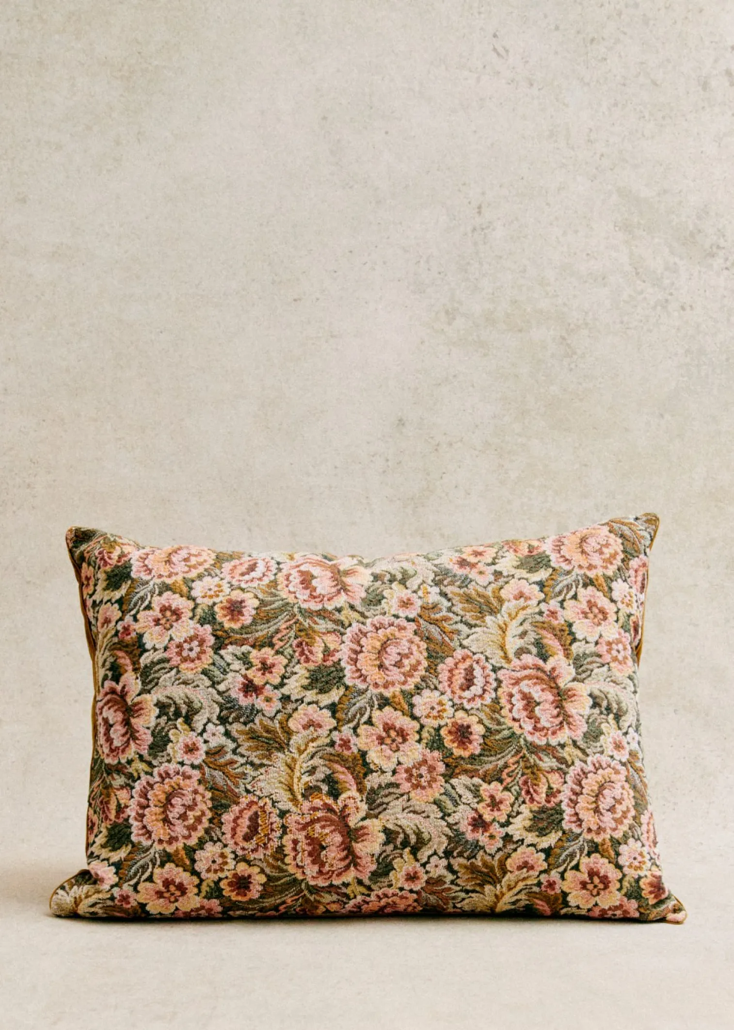 Sezane Coussin Vintage - Très Grand Modèle- La Sélection Vintage