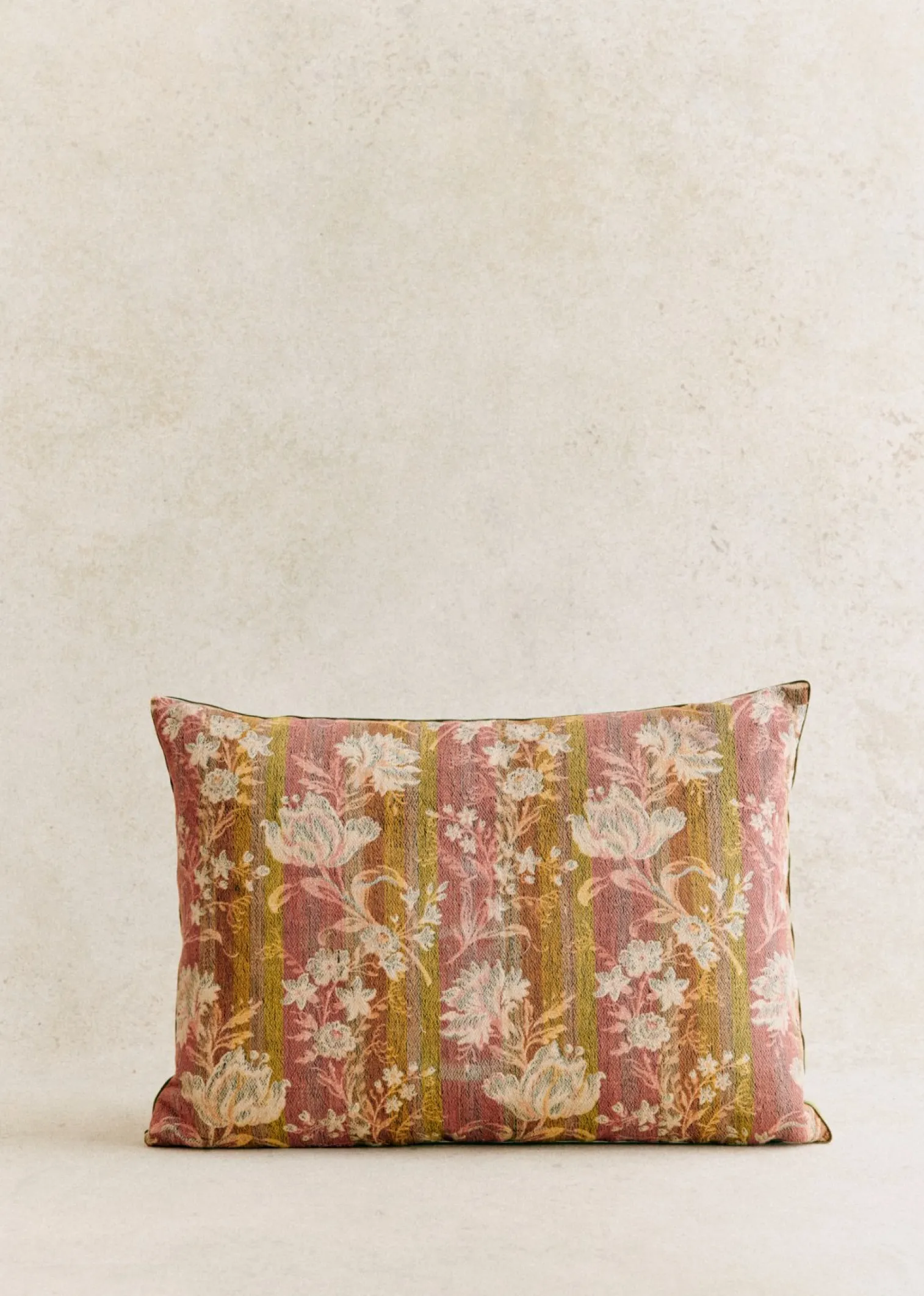 Sezane Coussin Vintage - Très Grand Modèle- La Sélection Vintage
