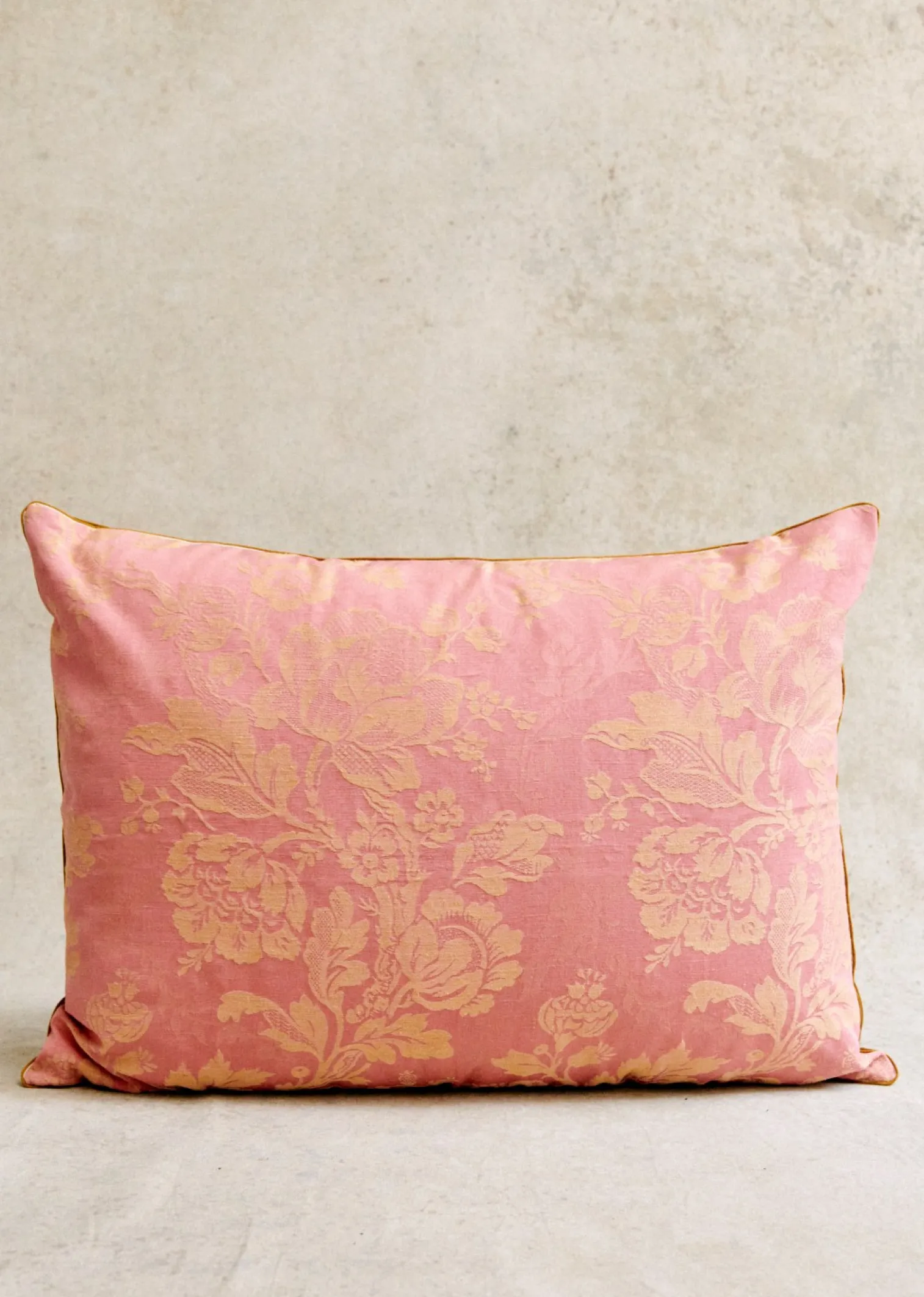 Sezane Coussin Vintage - Très Grand Modèle- La Sélection Vintage