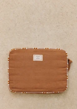Sezane Housse D'ordinateur - Sézane X Pangea- Lifestyle