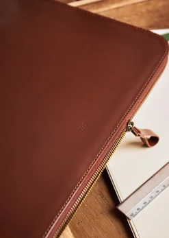 Sezane Pochette Ordinateur James- Maroquinerie