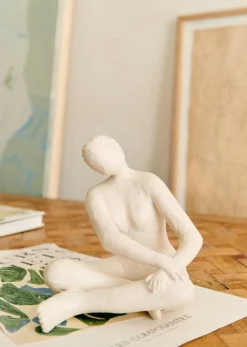 Sezane Sculpture Guénolée Courcoux - La Femme Grand Modèle- Les Invités