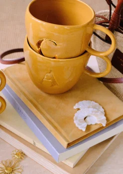 Sezane Sézane Maison - Mug Appolline Ocre- Lifestyle