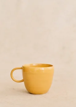 Sezane Sézane Maison - Mug Appolline Ocre- Lifestyle
